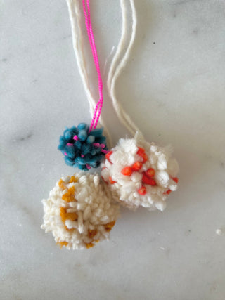 Pom Pom Trio - 012