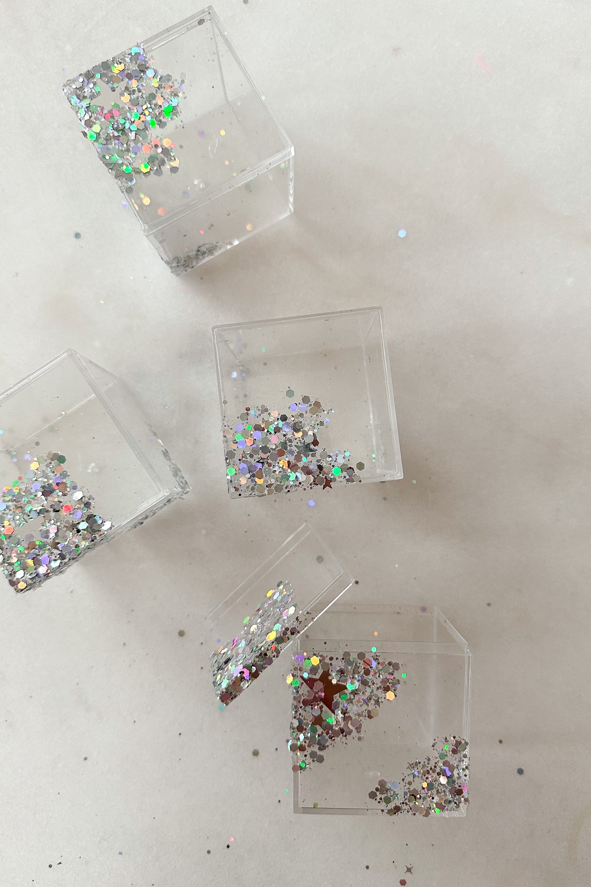 Acrylic Confetti Containers – Lauren Glass Designs