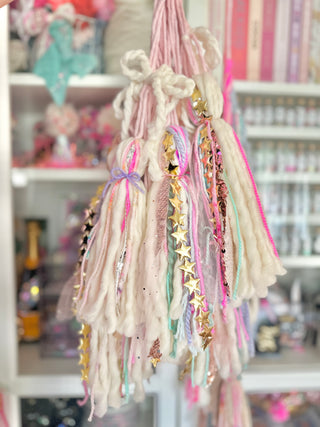 Hanging Tassel